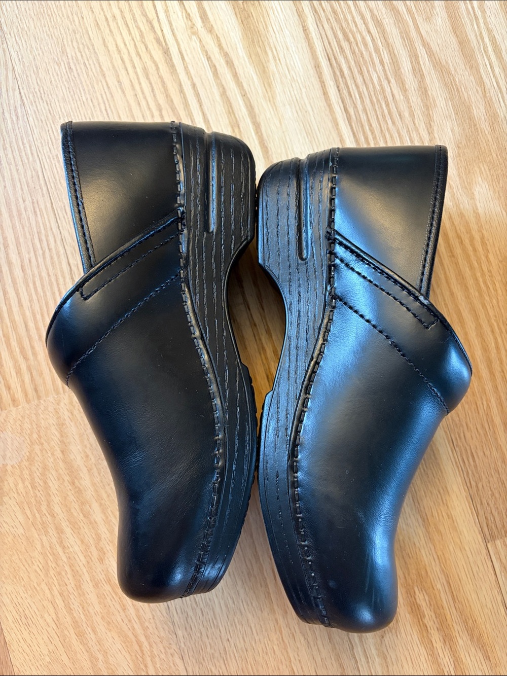 Dansko XP Clogs - Picture 2 of 8